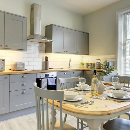 Appartamento The Nook - A Modern 2 Bedroom Loft With Parking