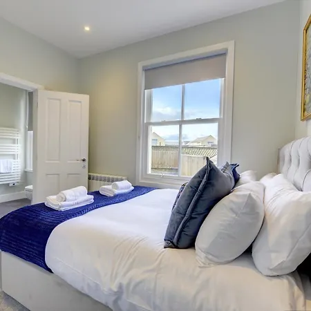 Apartment The Nook - A Modern 2 Bedroom Loft With Parking Ripon